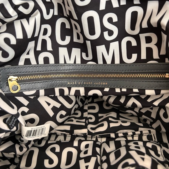 Marc Jacobs Pedal to Metal Gray Leather Bag EUC - Picture 3 of 14